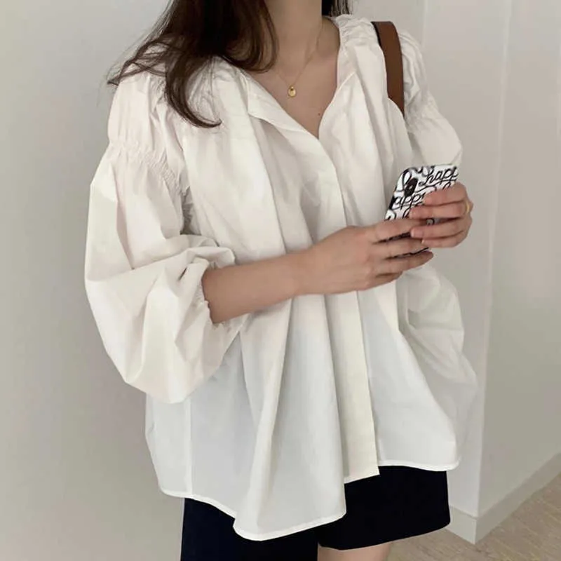 Korejpaa Women Shirt Summer French Lazy Style V-Neck Pleated Loose Design Solid Color All-Match Lantern Sleeve Blouses 210526