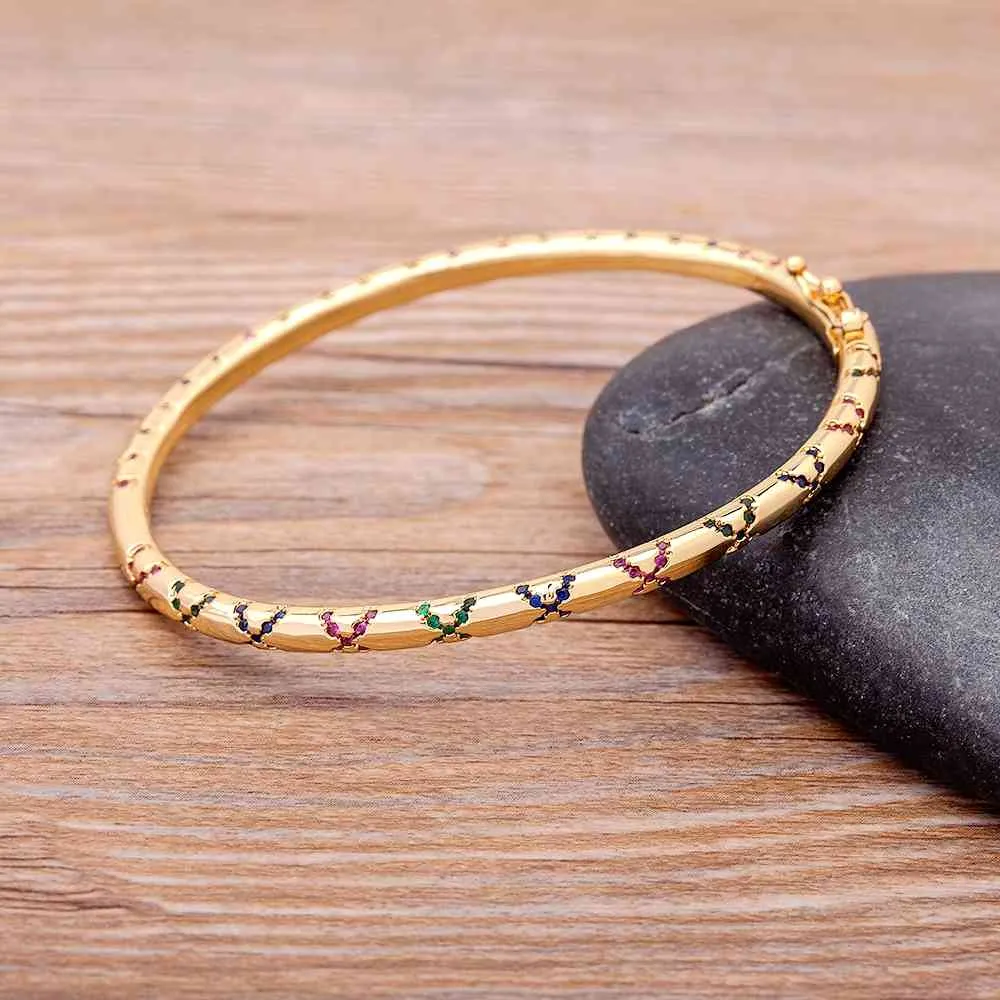 Luksus 14 style słynne marka biżuteria złota kolor miedziany cyrkon bransoletki bransolety żeńskie puste kryształowy prezent Bangle 222U
