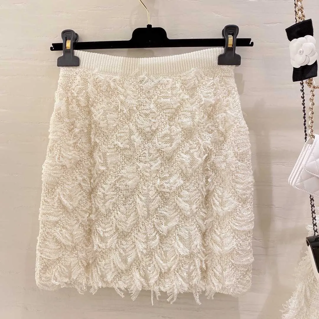 Merk Designers White Cardigan Mujer Losse Casual O-hals Kwastje Gebreide Trui Vrouwen Koreaanse Mode Herfst Winter Kleding 210914