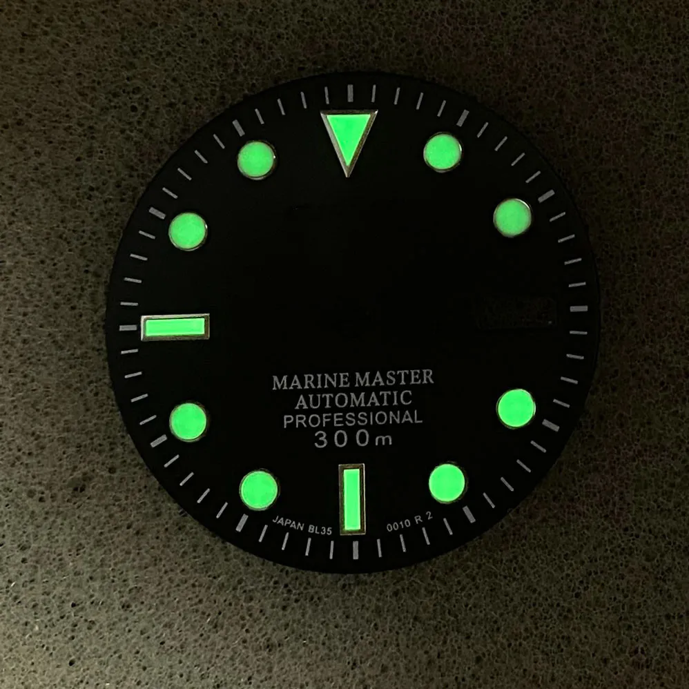 29 mm wijzerplaat gezicht inzet onderdelen NH35 automatische mechanische beweging voor horloge groen lumineuze accessoires Modify6615065
