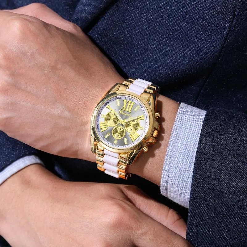 Armbandsur Klassiska herrklocka Genève Reloj Hombre Fashion Quartz Gold Zegarek Meski Multi-Dial Clocks Luminous Montre Homm2858