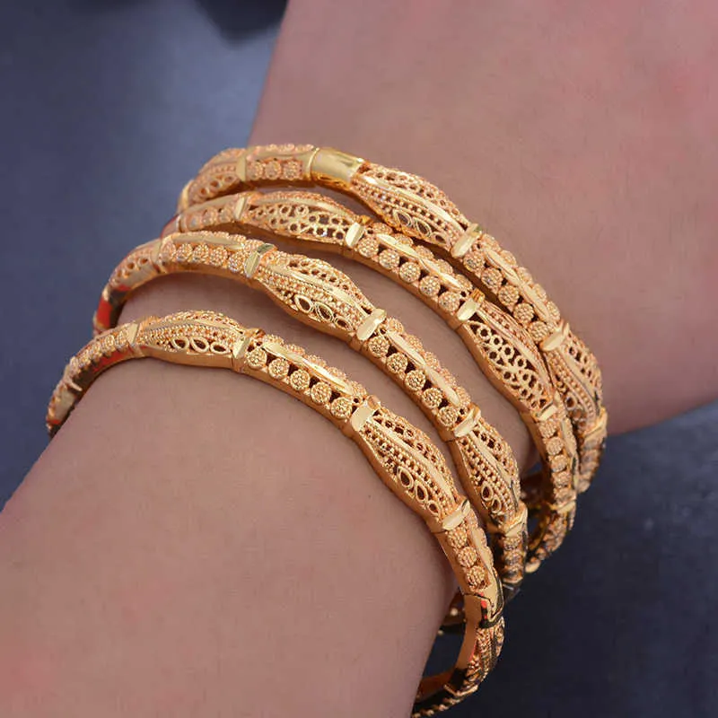 1 stks / partij Can Open Dubai Arabische Koeweit Goud Kleur Armbanden Voor Vrouwen Meisje Arabisch Midden-Oosten Bruid Afrikaanse Bangels Armband Sieraden Q0719