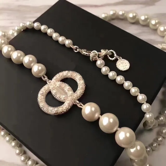 Collana corta catena di perle collane orbitali catene clavicola perlacon regalo di gioielli da donna 02204J