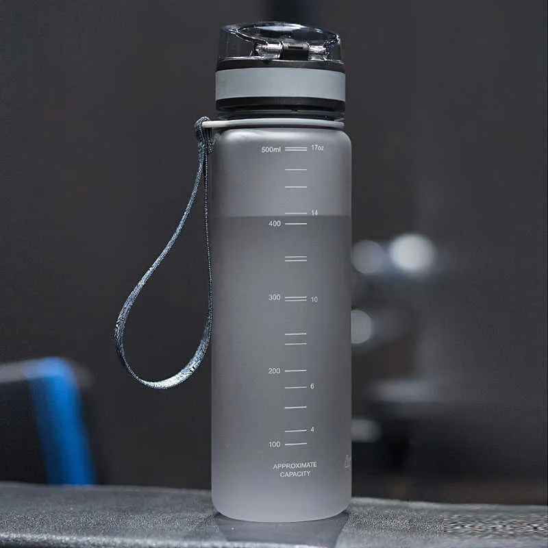 زجاجة ماء عالية الجودة 500ML 1000ML أداة إصلاح مجانية محمول لشرب زجاجات الرياضة رياضة صديقة للبيئة 210908