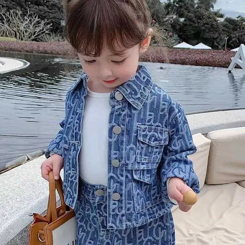 80-130cm Baby Girl Denim Jacket and Skirts Sets for Toddler Kids Printed Long Sleeve Coat + Skirt Fashion Girls Jeans Suits X0902