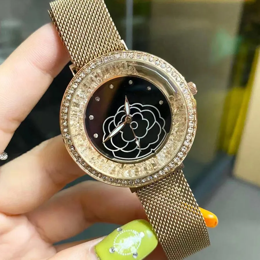 Montres de marque femmes dame fille cristal fleur Style magnétique métal acier bande Quartz montre-bracelet CHA61