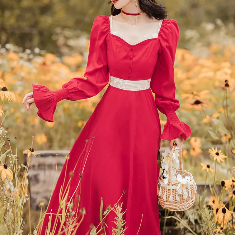 Abito da festa vintage francese Abito da donna a maniche lunghe in pizzo Colletto quadrato Elegante abito rosso Abito da fata da donna Autunno coreano 210521