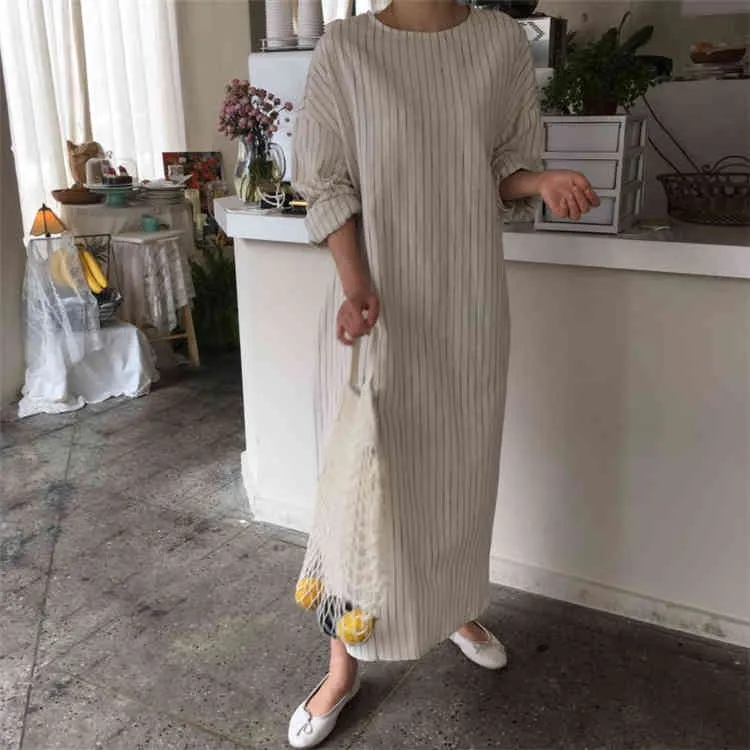 Colorfaith New 2021 Spring Summer Women Dresses Sashes Straight Prairie Chic Elegant Striped Midi Ankle-Length Female DR1695 X0521