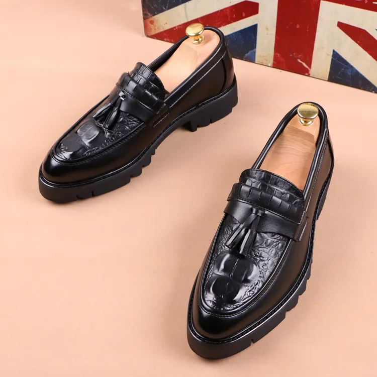 men fashion party nightclub wear genuine leather tassels shoes slip on driving shoe black tide breathable platform loafers mans