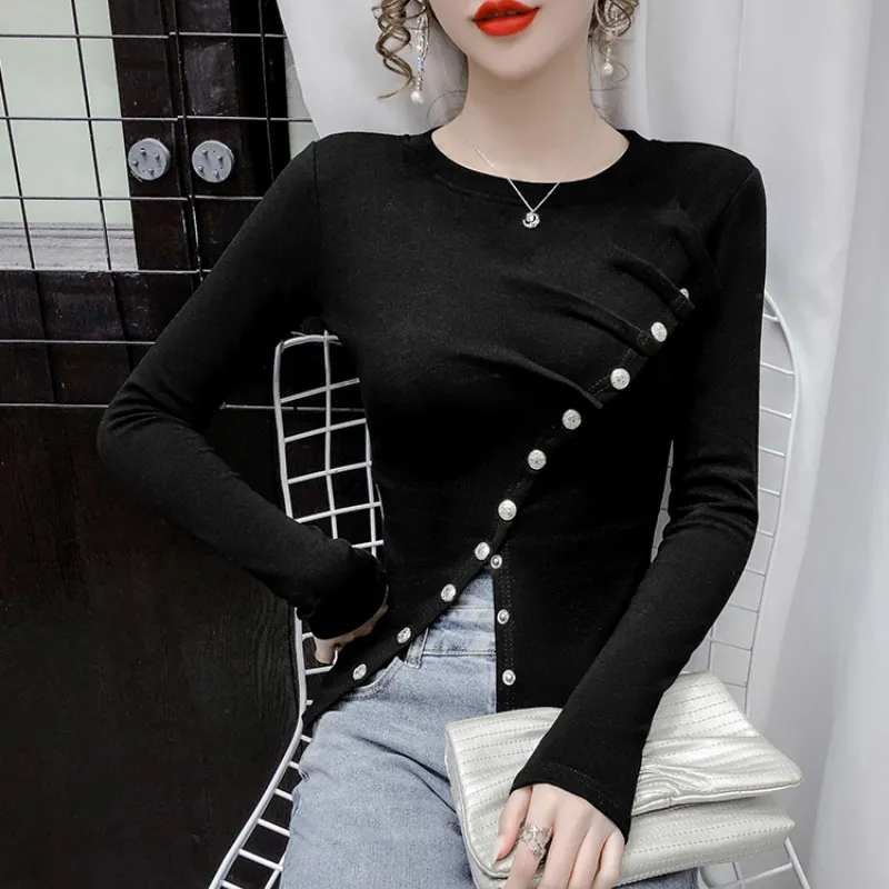 Kimutomo T-shirt manica lunga irregolare Spring Chic Fashion Ladies O-Collo Bottoni obliqui Split Slim Top Maglieria Elegante 210521
