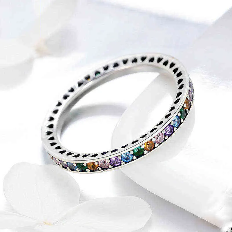 Exquisite Thin Minimalist Inlaid Rainbow Color Rhinestone Finger Ring with Crystal for Women Party Wedding Jewelry G1125