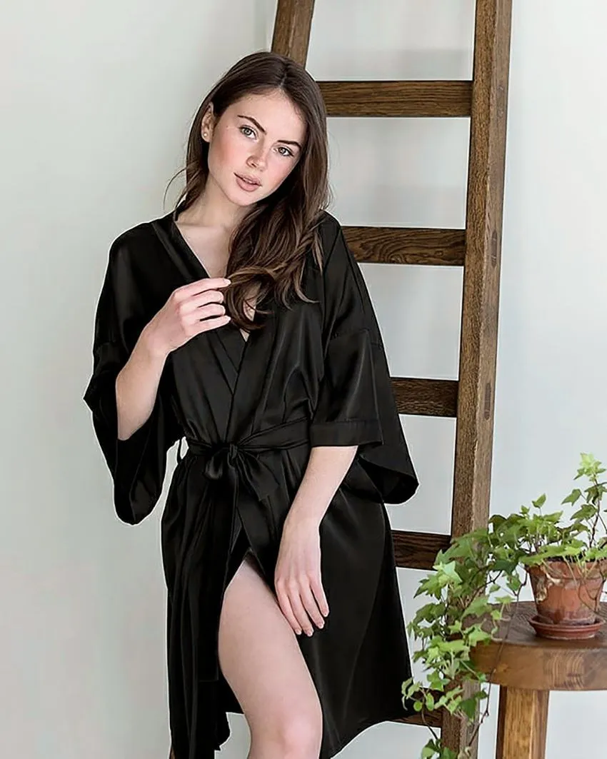 Dames Solid Sexy Bathrobe Satin Comfort Nachtkleding Drie Kwart Mouw Zwarte Zijde Robe met Sjerpen Home Nachthemd Trend 210517