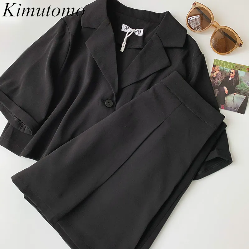 KIMUTOMO tweedelige set lente mode koreaanse chique gekerfde zwarte korte toppen en solide geplooide mini rok casual 210521