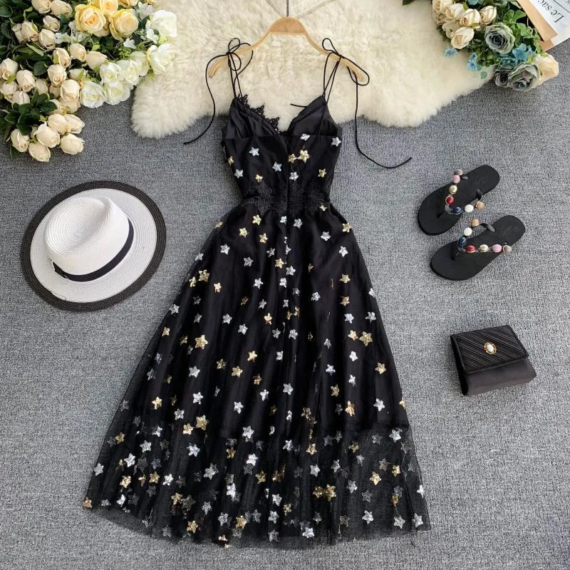 Summer Vintage Dress Women Slim High Waist V-neck Star Sequins Sexy Dresses Fashion Ladies Black Bandage Long Robe 210525