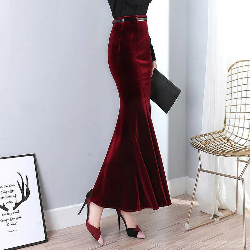 Plus la taille 5xl! Automne Vintage Velvet Noir Maxi Long Mermaid Jupe Mode Femmes Jupes de Velours élégants avec ceinture 210621