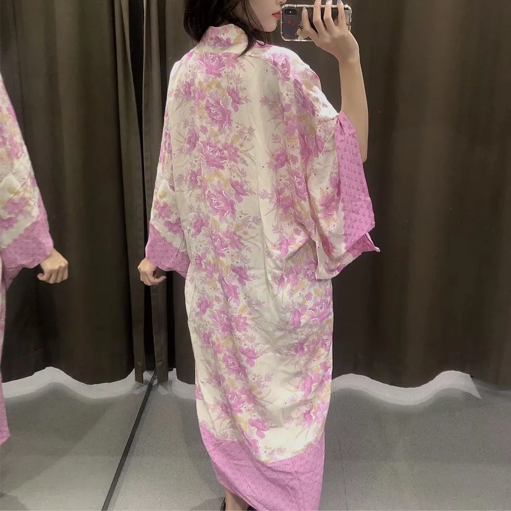 Automne Boho Emplacement Floral Print Long Kimono Chemise Green Hippie Femmes Cravate Arc Sashes Cardigan Blouse lâche Tops Holiday 210429