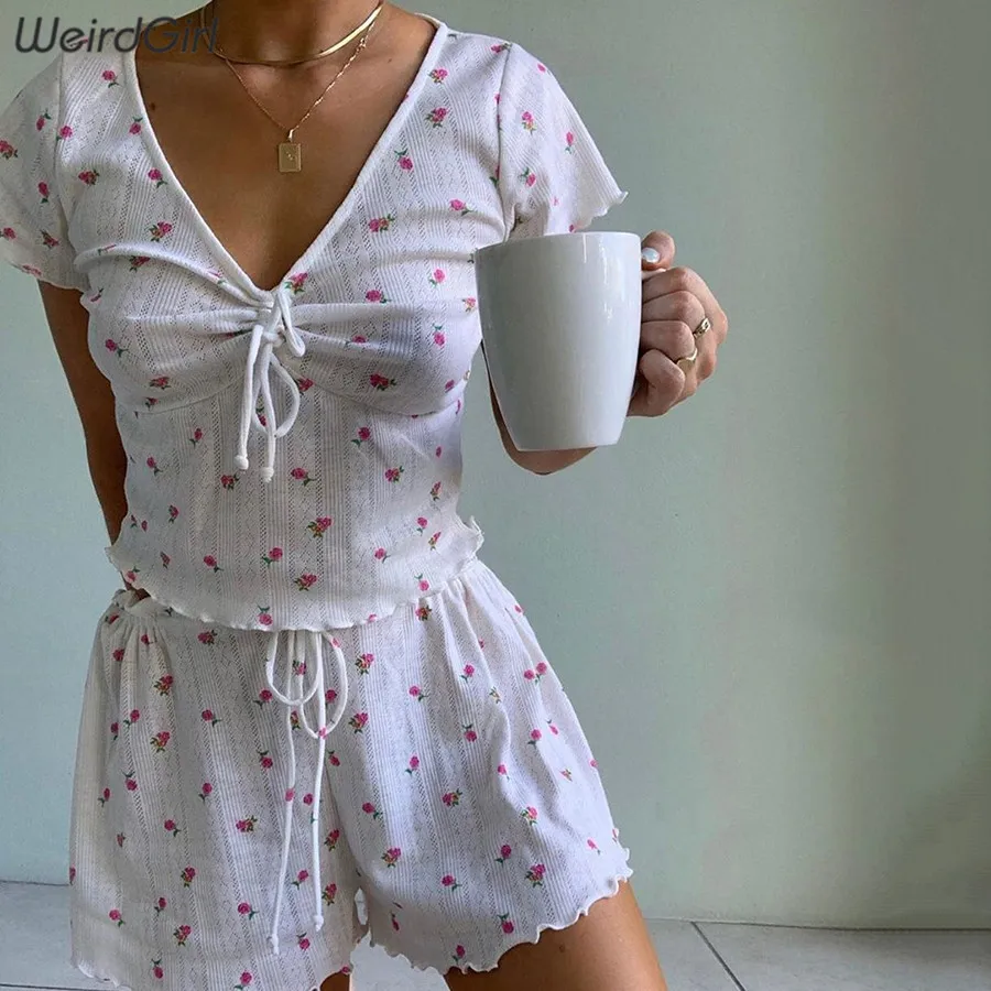 Women Flore Print Casual Sets Two Pieces Knitted Soft Fabric T-shirts 2020 Summer High Waist Stretchy Shorts Home Wear Suits X0428