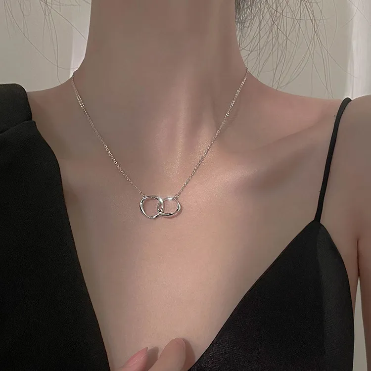 SIPENGJEL Mode 2 Runde Anhänger Sommer Einfache Hip-hop Kurze Kette Neckalce Für Frauen Schmuck 2021