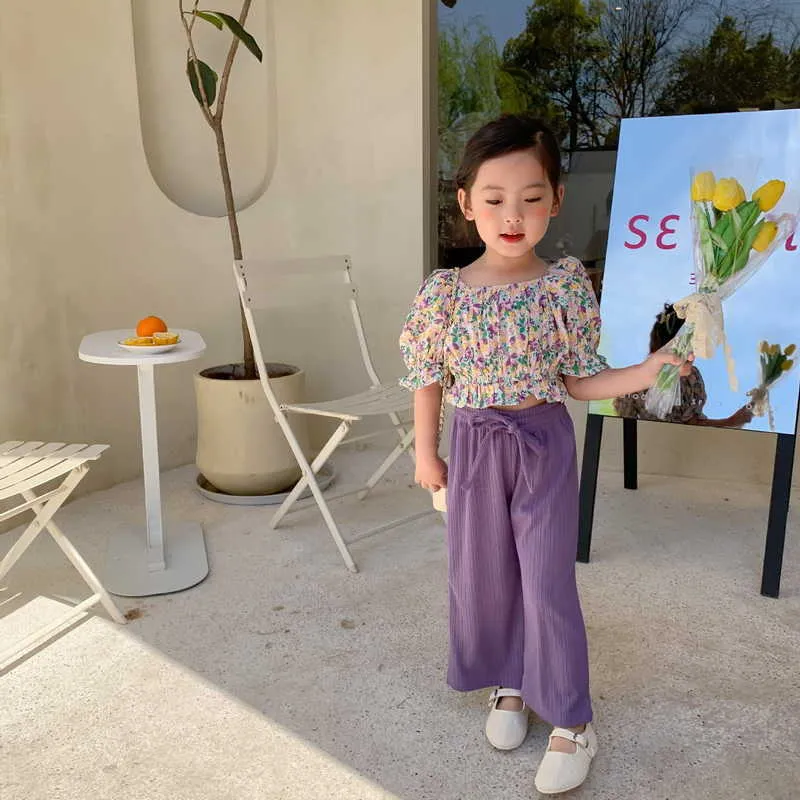 Koreański styl lato dzieci dziewczynka 2-sztaki zestawy fioletowy kwiatowy ramiona koszulki + szerokie spodnie nóg dzieci ubrania E177 210610