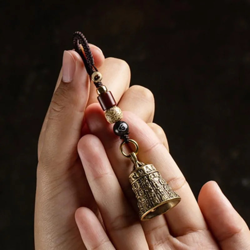 Klasyna miedziana guan yin serce sutra bell car klucz wiszący biżuteria vintage mosiężna wisiorka na brelok do Lucky Buddhist Decoration for ke302z