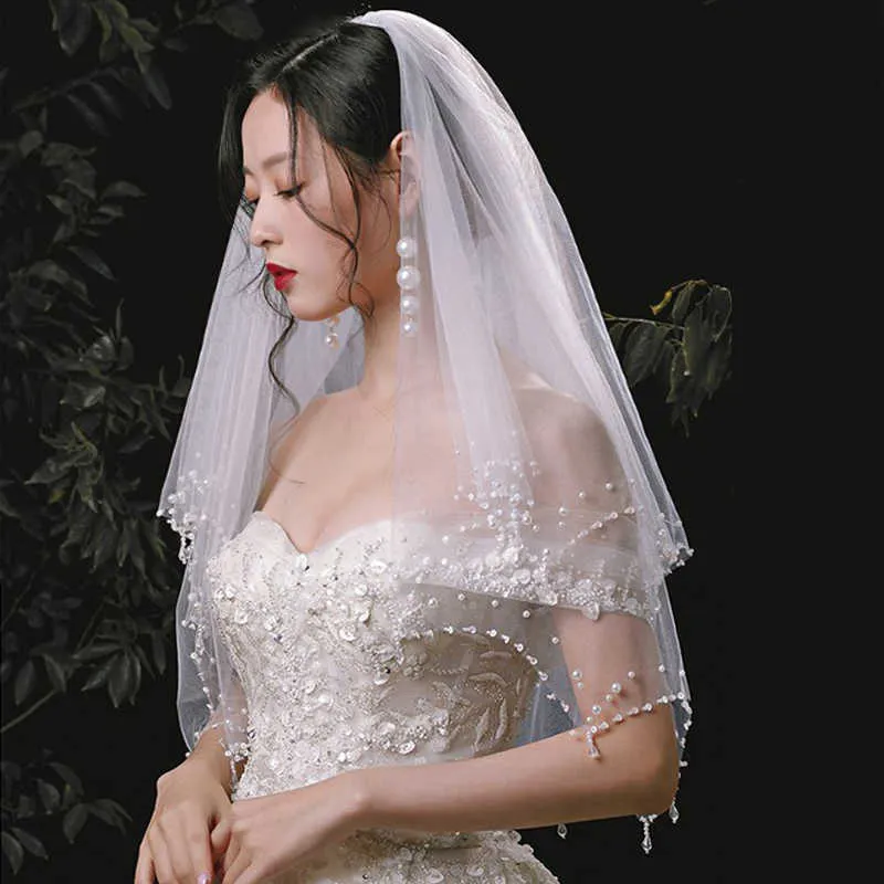 White Ivory 2 Tiers Fingertip Wedding Veils Crystal Pearl With Comb Bridal Accessories 2021 X0726