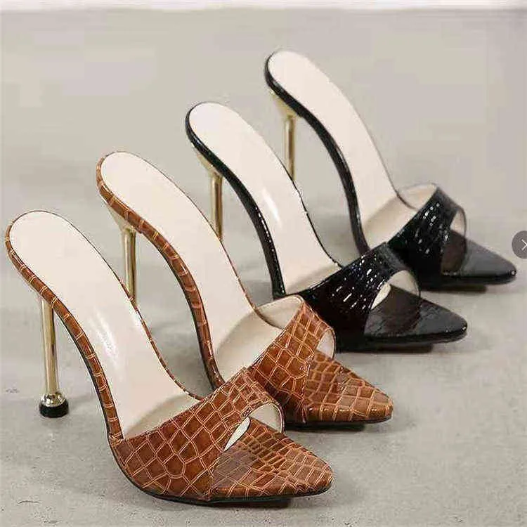 Sandalias de tacón alto puntiagudas de piel de serpiente sexy zapatos de banquete grandes de color sólido simple