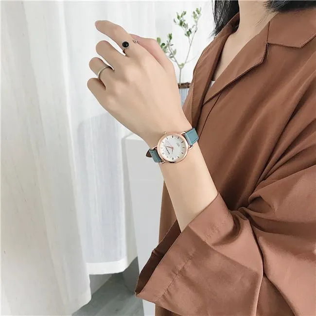 Cechy zegarków dla kobiet moda luksusowe zegarki niebieskie vintage skórzane panie wykwintny numer wybieranie prostego kwarcowego zegar kwarcu2702