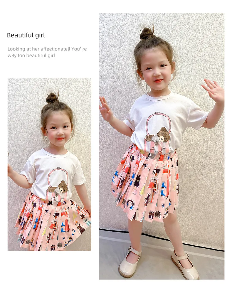 2021 Girls Designer Princess Dress Summer Cartoon Short Sleeve Pleated Dresses Little Girl Stitching Round Neck Casual Party Clothes S1006