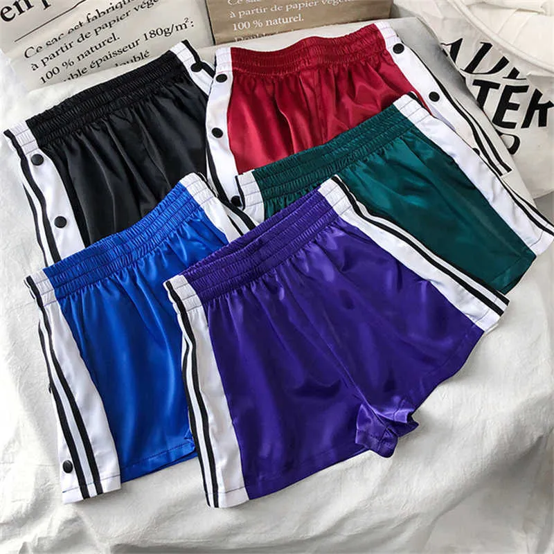 Été Sexy Satin Shorts Femmes Noir Coréen Élastique Danse Shorts Mode Taille Haute Court Sparkly Candy Couleur Shorts 210625