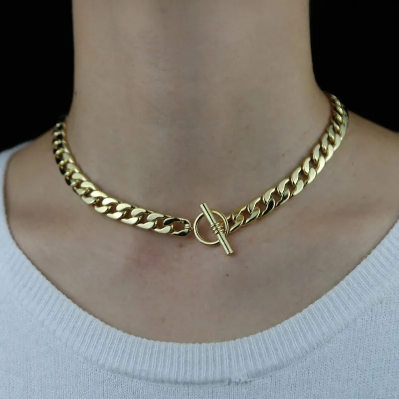 Sommarmode högkvalitativ 9mm kubansk länkkedja växla lås guldfärg trendig europeiska kvinnor choker halsband hänge halsband208m