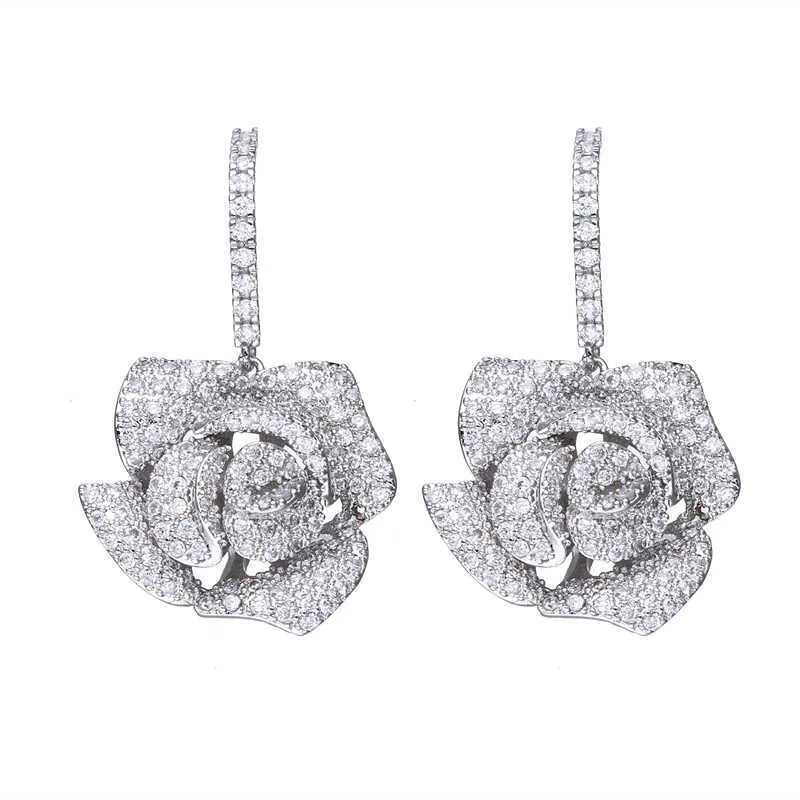 emmaya魅力的な大きな花の外観シルバーメッキr earring zirconia for Women and Ladies in the Dinner on the Dinder 2106183615823