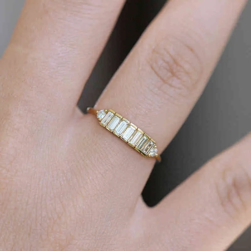 14K Yellow Gold 7 SZTUK Emerald Zaręczyny Baguette Pierścień Tyłek Razem 0,9CTW Laboratorium Diamentowe Solitaire Ślub dla kobiet 211217