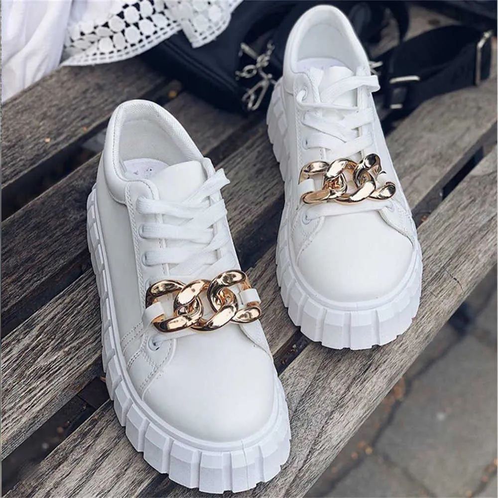 Frauen Trendy Turnschuhe 2021 Herbst Neue Runde Kappe Damen Lace Up Casual Schuhe mit Kette Weibliche Rennen Gehen Sport wohnungen Y0907