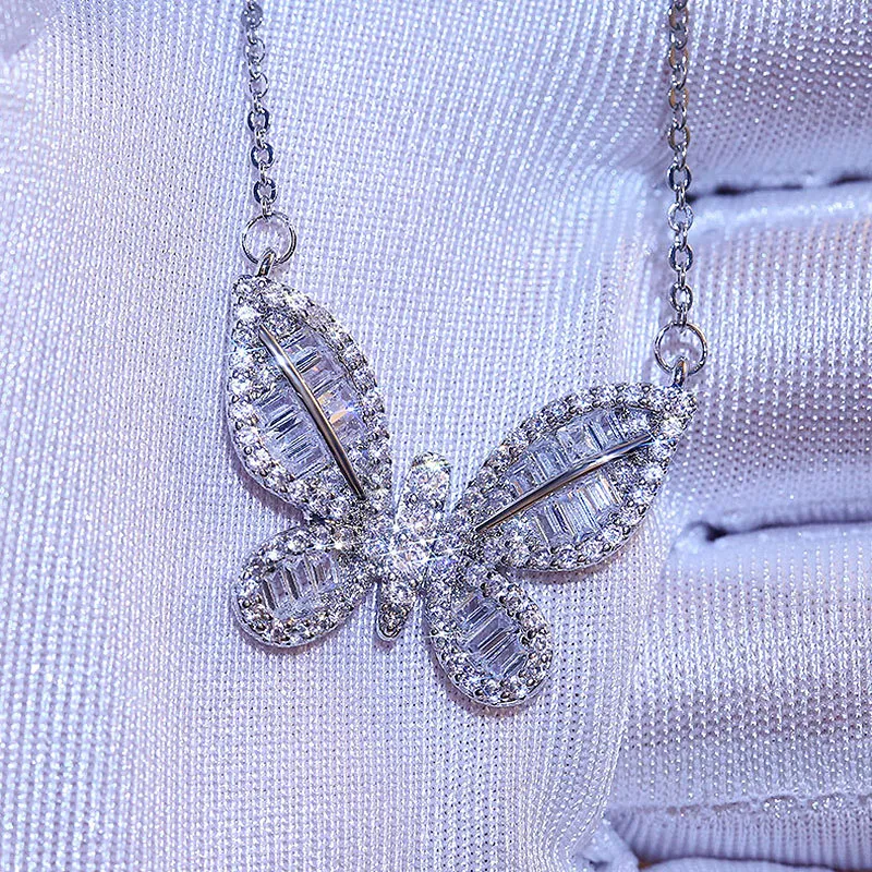 INS Simple Style Women Necklace Charm Butterfly Zirconia Pendant Outdoor Travel Sweet Girl Necklaces Solid Color Brass Rhinestone 231S