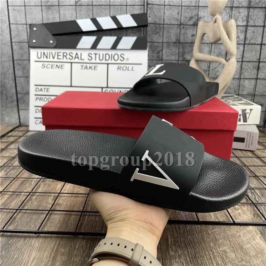 Chinelos Masculinos Scuffs Slides Moda Feminina Sandálias de Verão Beach Slide Lovers Sapatos da Moda Casual Borracha Chinelo Home Office Munich Mark Brown Preto 36-46