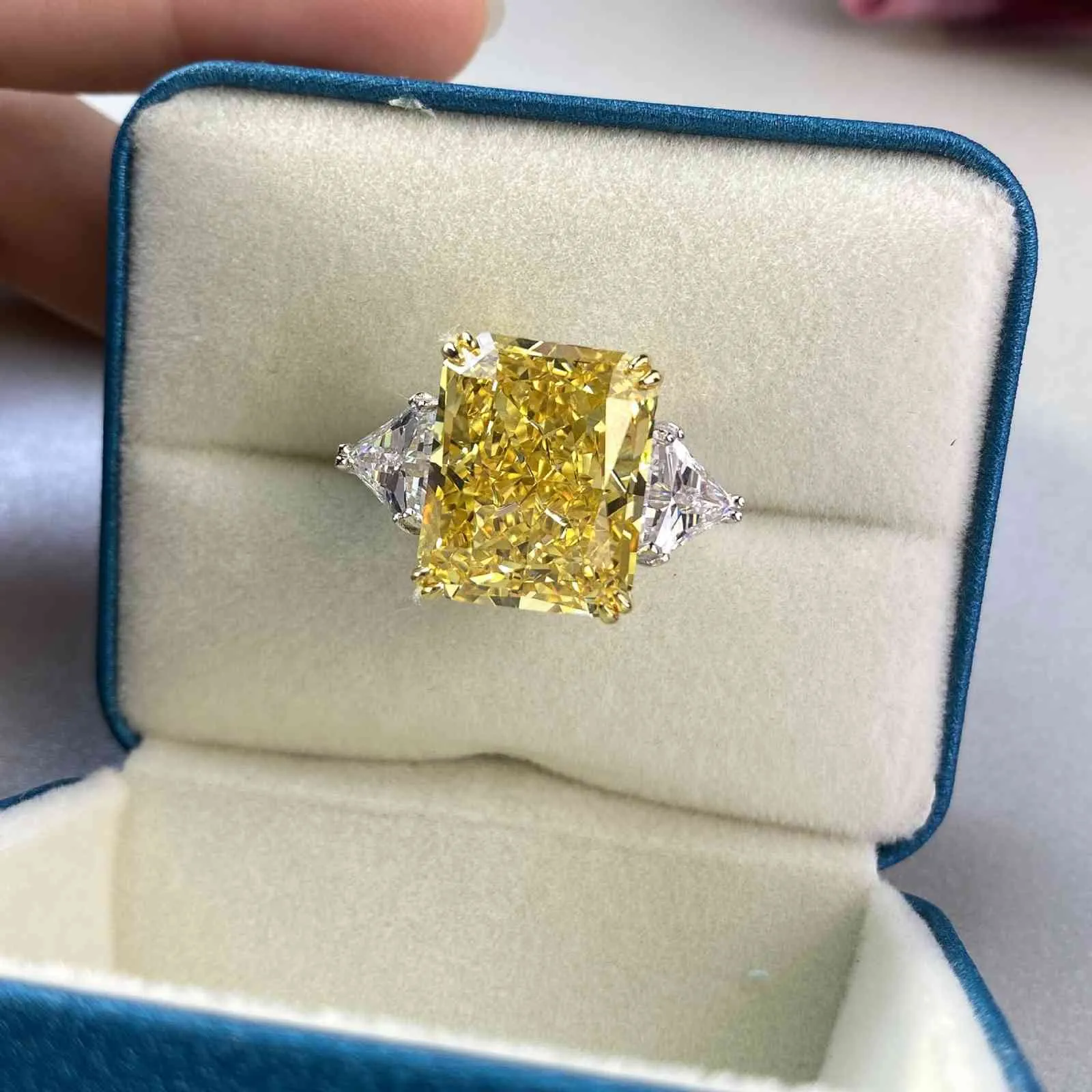 HIBRIDE Luxe Sparking 100% 925 Sterling Silver Yellow Diamond Femmes Anneaux De Mariée Cadeaux De Fête De Mariage Fine Jewelry Bijoux R-273