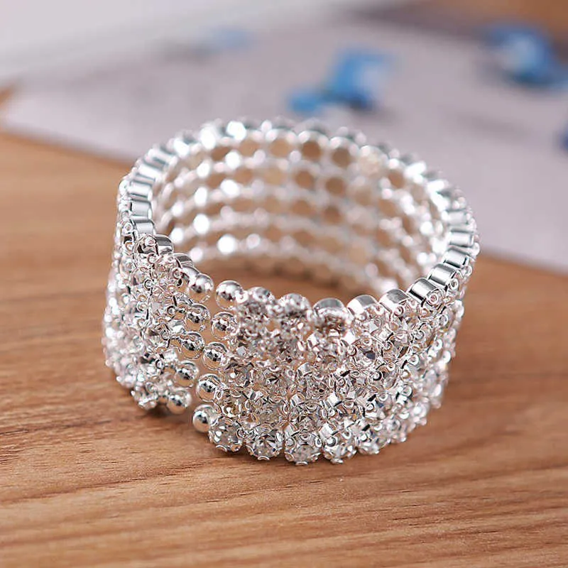 5-reihiges Braut-Hochzeits-Armband mit großem Kristall-Stulpe-Armband, versilbert und goldfarbenes Metall, breite, seitlich offene Armreifen für Frauen Q0717
