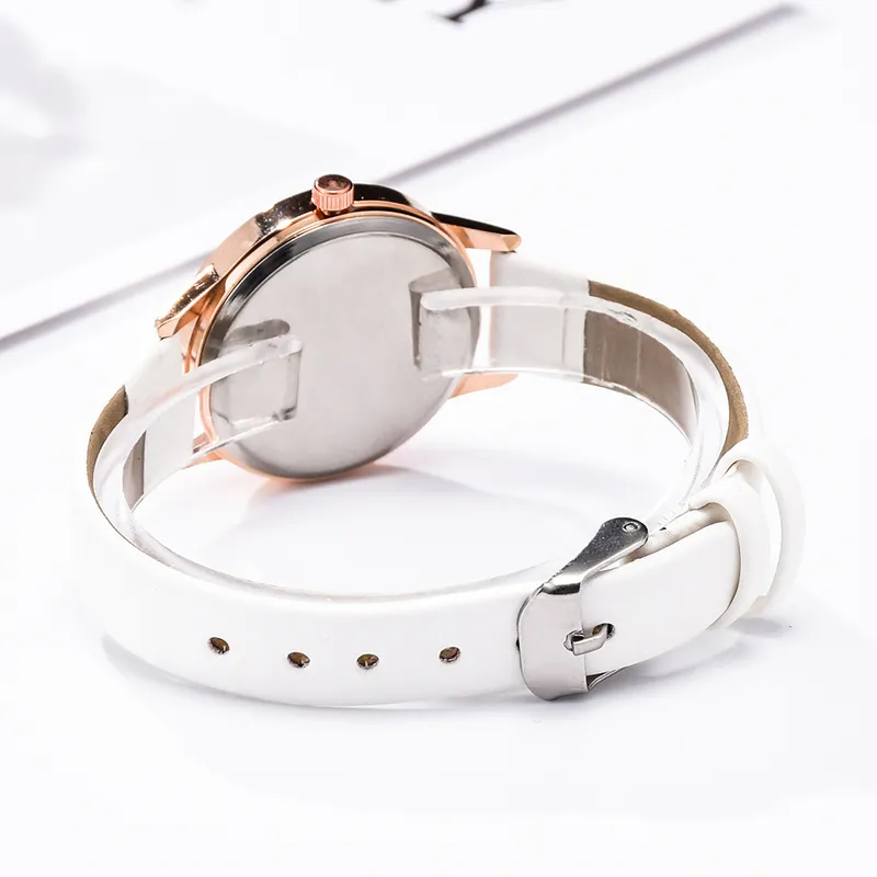 Nouvelle mode femmes montre décontracté ceinture en cuir montres Simple dames petit cadran Quartz horloge robe femmes montres Reloj m1916