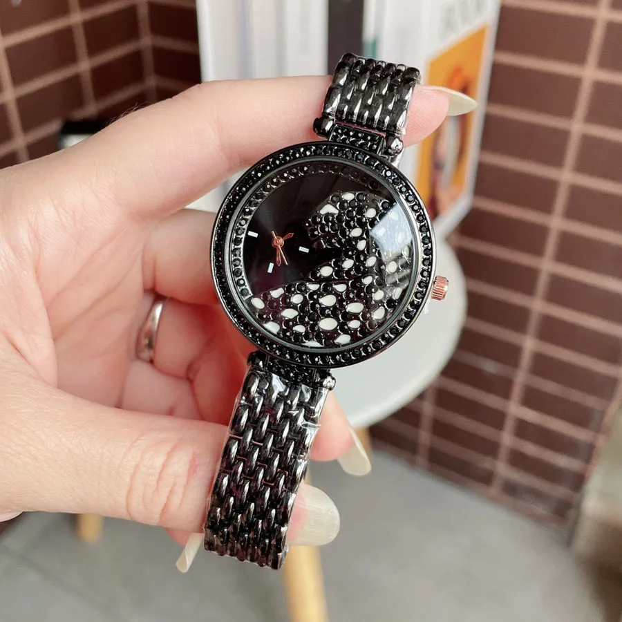 Marca de moda relógios feminino menina colorido cristal leopardo estilo aço banda metal bonito relógio pulso c63226i