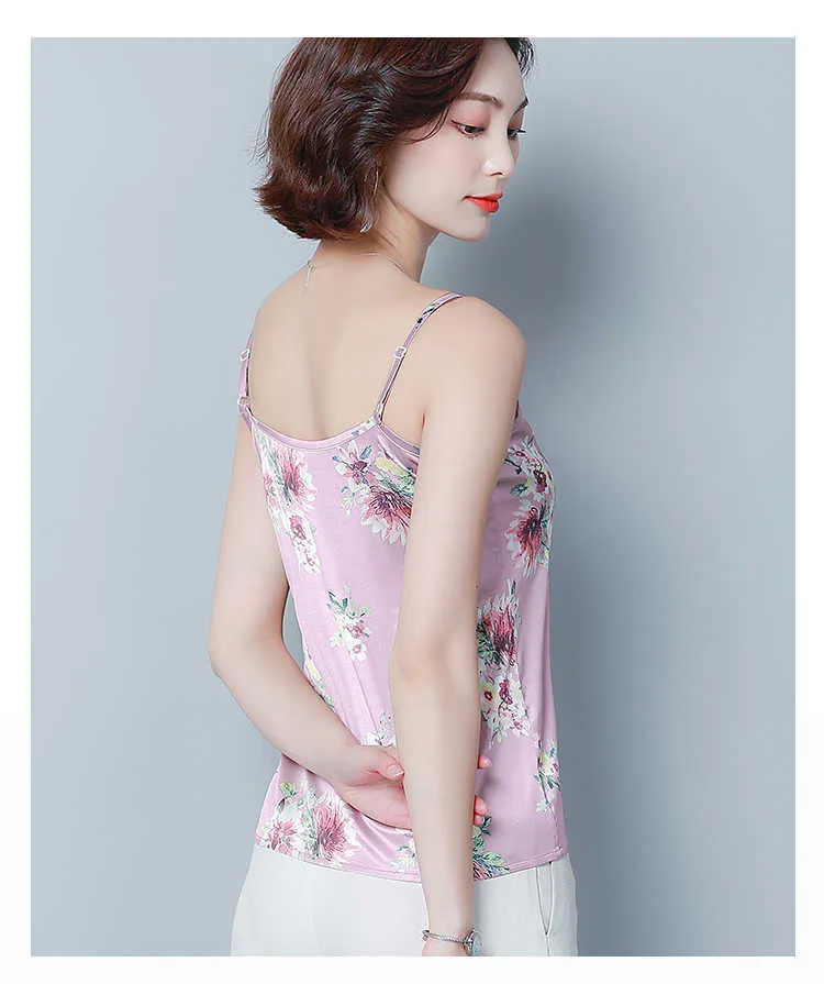 Koreańskie Jedwabne Topy Kobiety Satynowe V-Neck Cysterna Elegancka Kobieta Bez Rękawów Plus Rozmiar XXXL Sexy Biuro Lady Solid Tees Camis 210531
