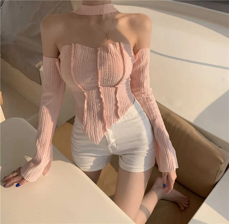 Uma linha Ombro clavicle t-shirt Mulheres design de verão desejo puro estilo curto apertado pescoço limpe peito rosa manga longa top 210529