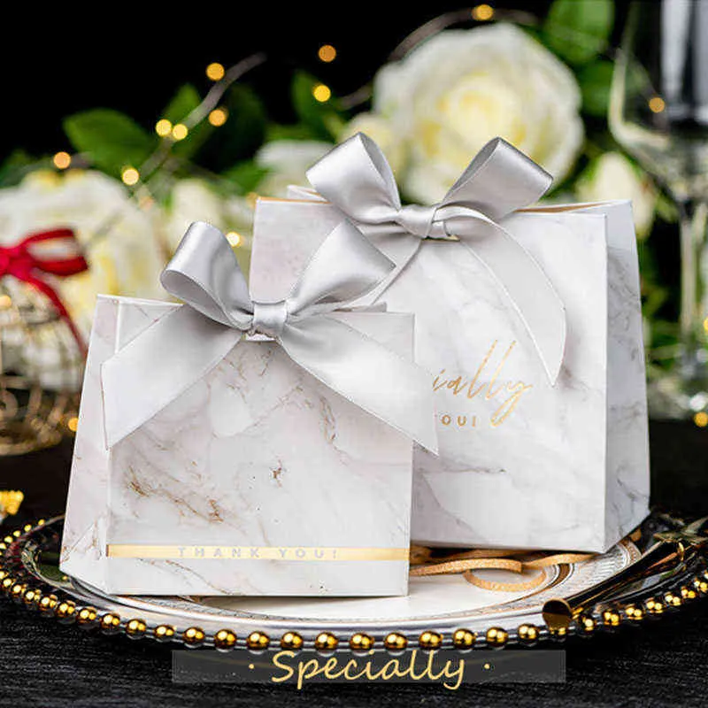 10 stücke Hochzeit Gefälligkeiten Verpackung Tasche Papier Geschenkbox für Gäste Valentinstag Verlobung Geburtstag Party Süßigkeiten Boxen mit Band 211108