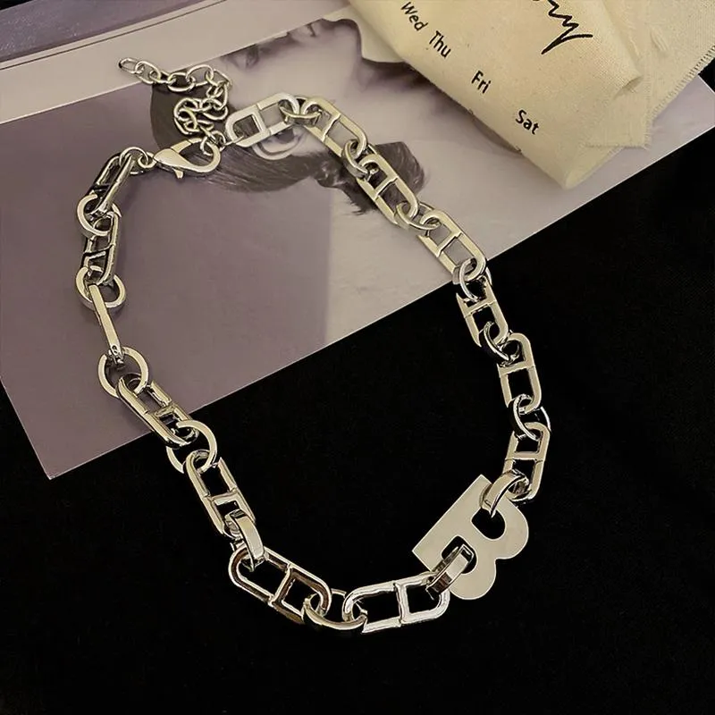 Metal Party Cool Woman Chain Necklaces Jewelry Europe America Atmospheric Letter B Domineering Youth Tattoo Girl Sexy Decoration C306I