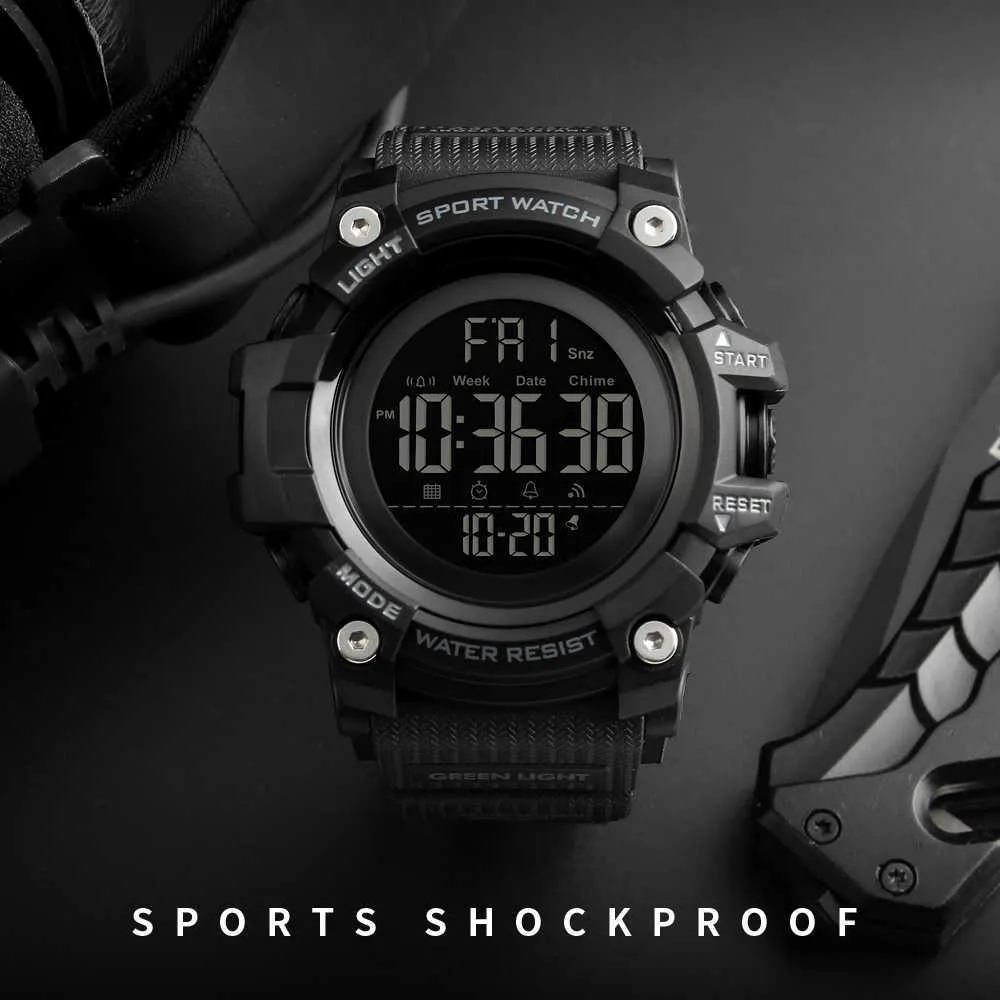 SKMEI 5BAR 방수 2 타임 스포츠 시계 스톱워치 카운트 다운 남성 디지털 시계 남성 Reloj Hombre 1384 G1022299S를위한 소프트 시계