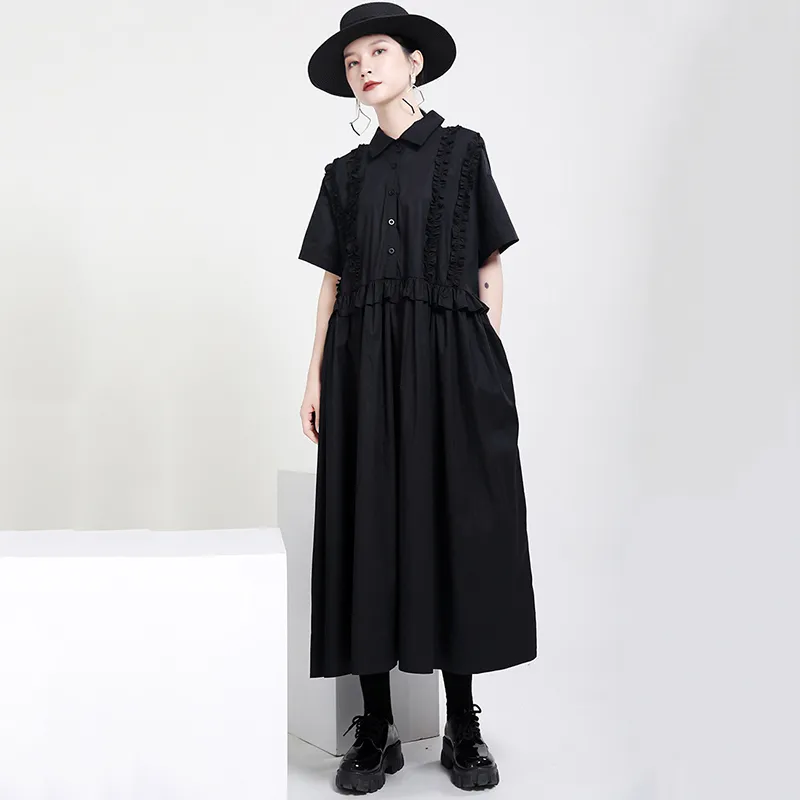[EAM] Women Black Big Size Casual Ruffles Pleated Dress Lapel Short Sleeve Loose Fit Fashion Spring Summer 1DD8524 210512