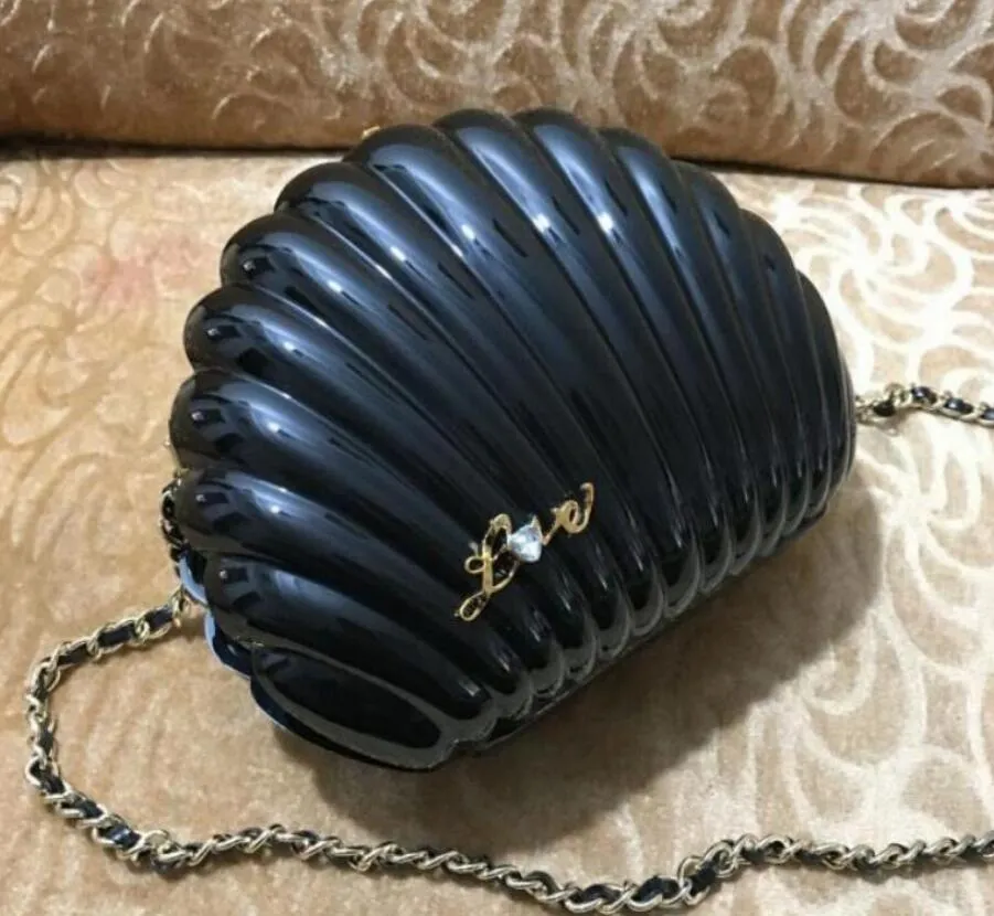 Mode Frauen Abendtasche Schwarze weiße Perlenschale Handtasche Lady Weihnachtsgeschenk Perlen Armband Taschen Clutch Wallet221j
