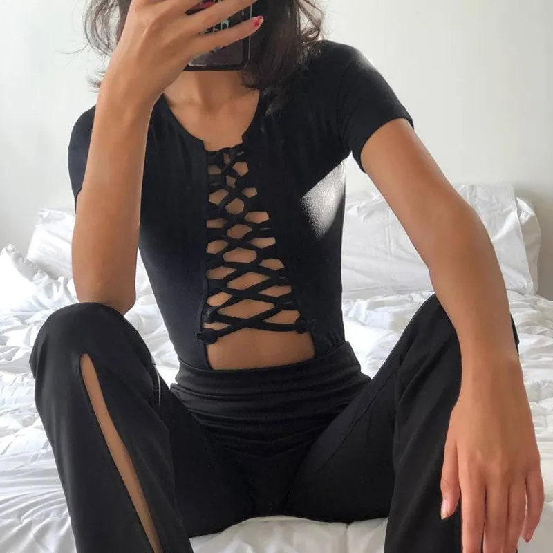 Black Sexy Cut Out Deep V Neck Lace Up Bodysuit Women Short Sleeve Romper Summer Elastic Slim Sporty Overalls 210517