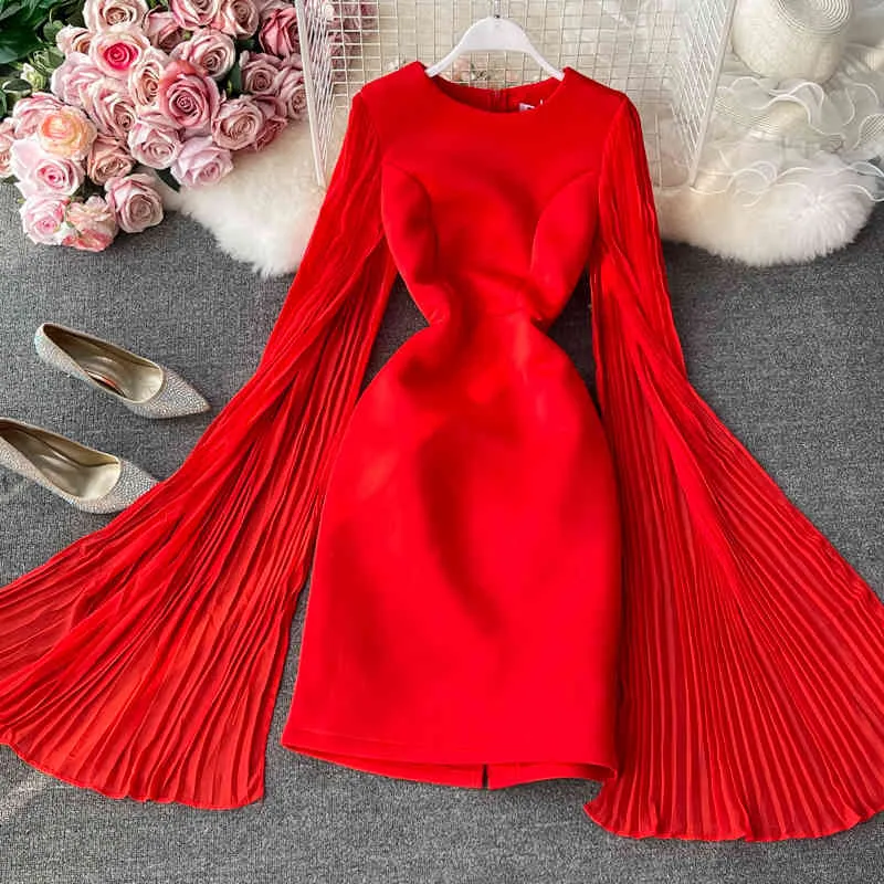 Vår sommar solid färg elegant kvinnors bröllopsklänning födelsedagsfest damer pläterad flared ärm röd femme robe 210514