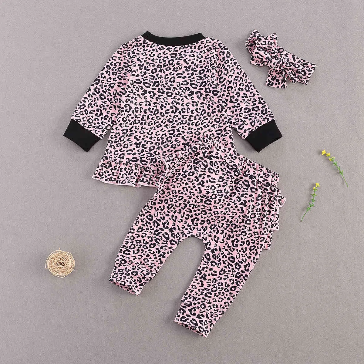 0-2Y Höst vår spädbarn Småbarn Barnflicka Leopard Kläder Set Ruffles Toppar Byxor Headband Outfits 210515