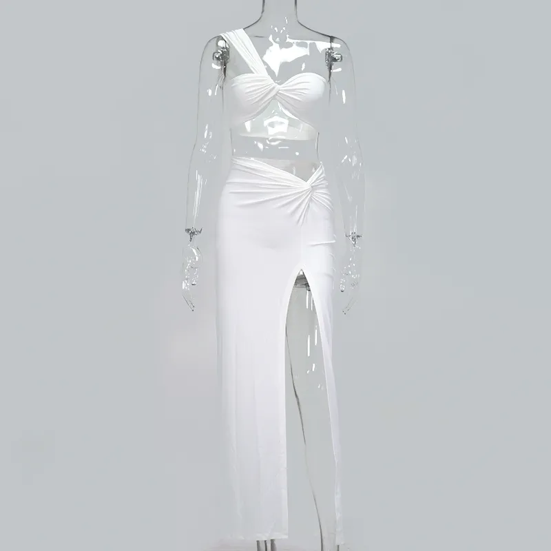 Asia Sexig gröda toppsidan delade långa kjolar Två stycke Set Women Twist One Shoulder Summer White Party Clothes 220221